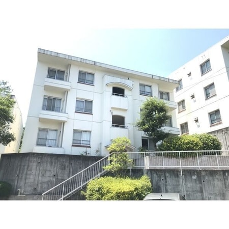 イトーピア表山ハイツ　4号棟外観写真