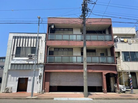 ウイング道徳外観写真