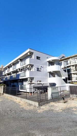 ドミール秀和外観写真