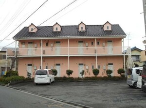 ファミーユ・フォーユーB外観写真