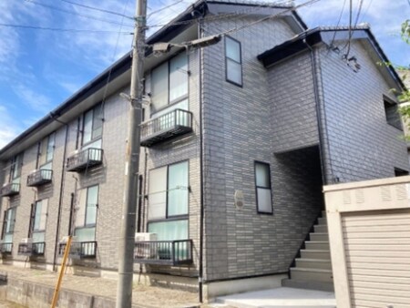 アンプルーブワ指扇外観写真