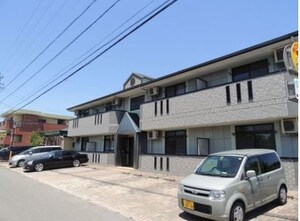 8LEAVES外観写真