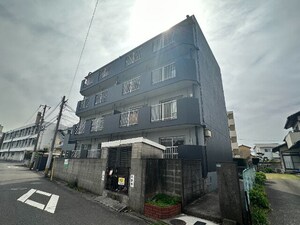 つるコーポ外観写真