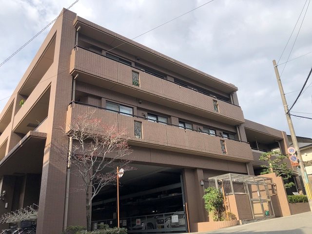 ローレルコート高槻天神町