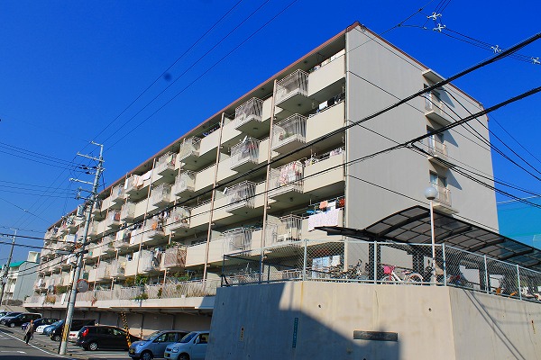 イトーピア高槻松ヶ丘Ａ棟
