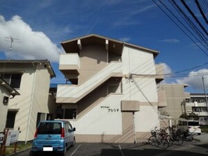 マンションフレンド外観写真