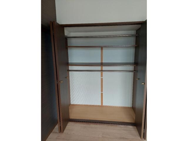 物件内観写真13　(クローゼット)