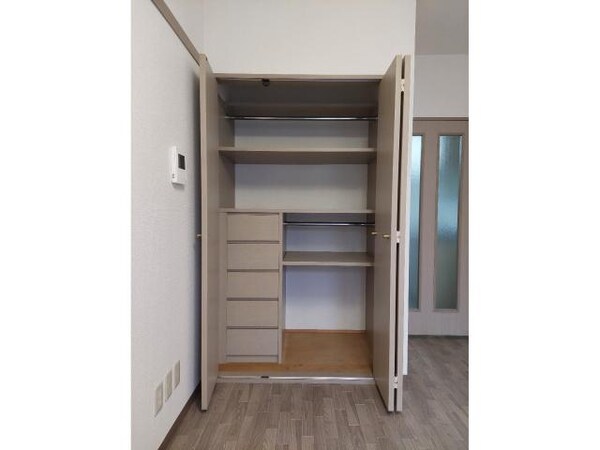 収納(クローゼット)
