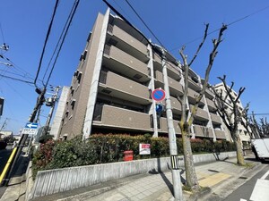 グランパティオ甲子園外観写真