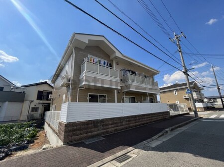 プラシード1外観写真