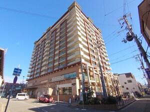パセオ甲東外観写真