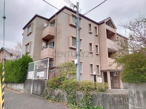 宝塚南口ハイム外観写真