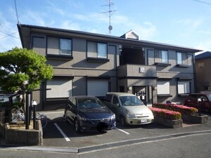 パナハイツ鉢塚1外観写真