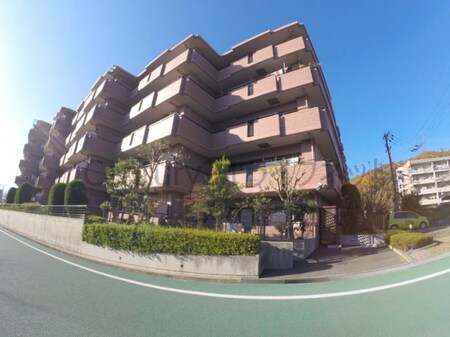 ダイアパレス池田五月丘外観写真