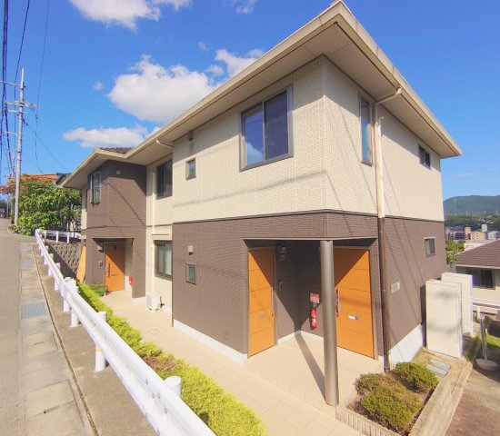シャーメゾン燦燦川西A棟