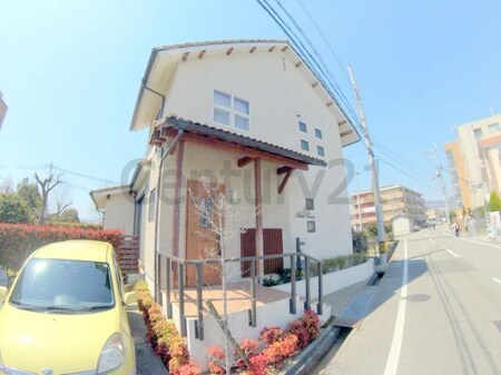 ローズカーサ外観写真