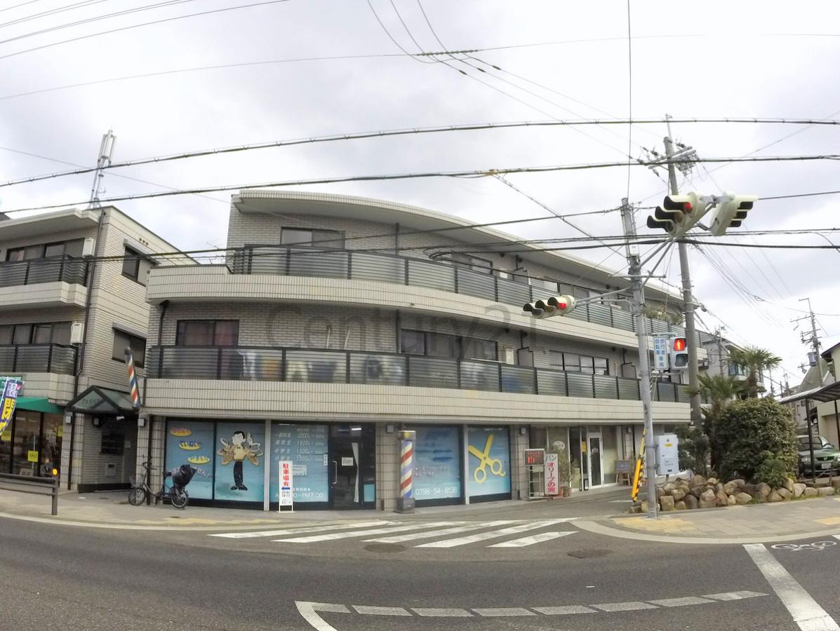 フェイバリー甲東園1