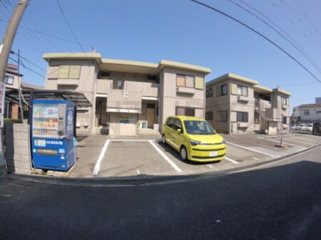 インペリアル鉢塚外観写真