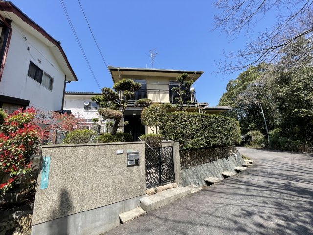 名塩ガーデン貸家