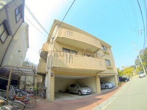 エスパシオカメリア外観写真