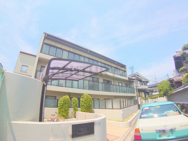 ロイヤルメゾン門戸6
