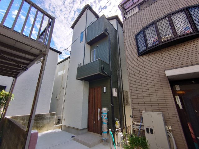 美園町貸家