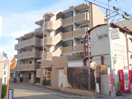 パルステージ逆瀬川外観写真