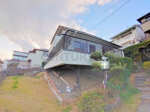 雲雀丘山手1丁目戸建外観写真