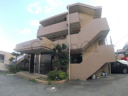 ドムール宝塚外観写真