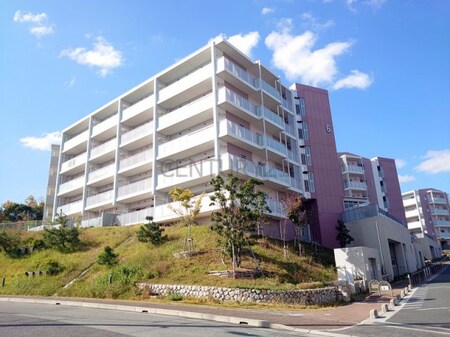 グリーンヒルズ仁川6号棟外観写真