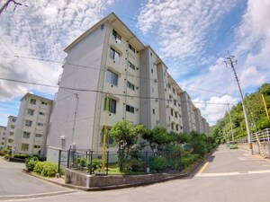 中山五月台住宅9号棟外観写真