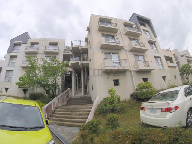 グリーンヒルズ東山台119号棟