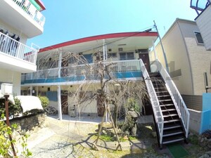 第2小田マンション外観写真