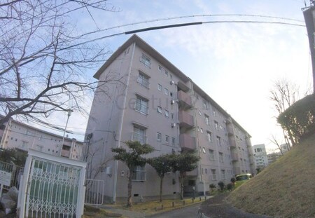 逆瀬川14号棟外観写真