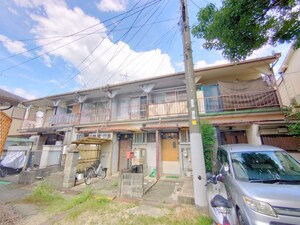 加茂1丁目テラスハウス（6戸1）外観写真