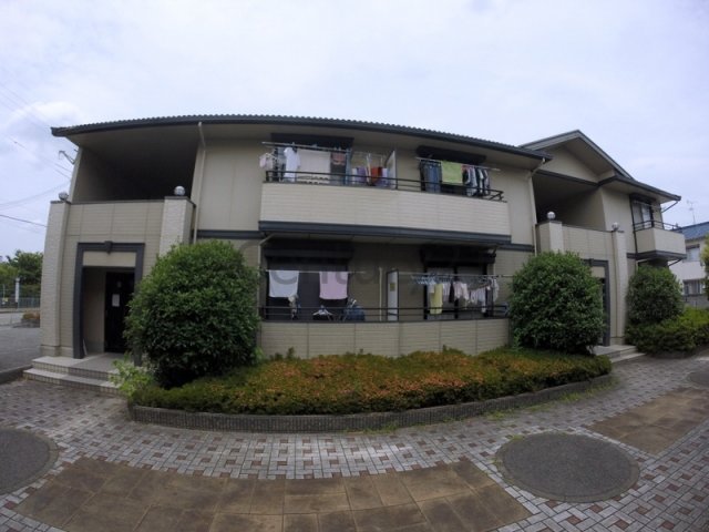 ネオパーチェB棟