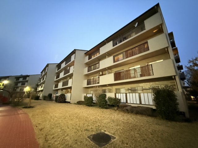 栄南団地4号棟