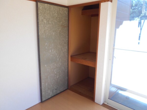 収納(同間取り別部屋)
