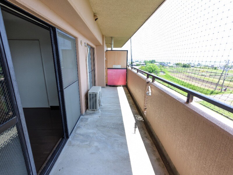 物件内観写真11　(同間取り別部屋)