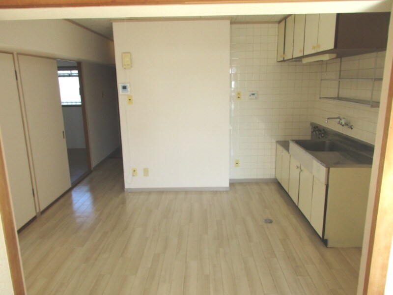 物件内観写真12　(同間取り別室)