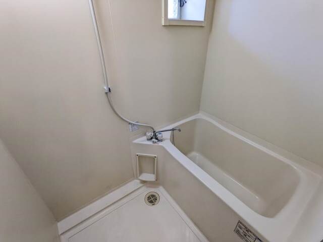 物件内観写真4　(同間取り別部屋)