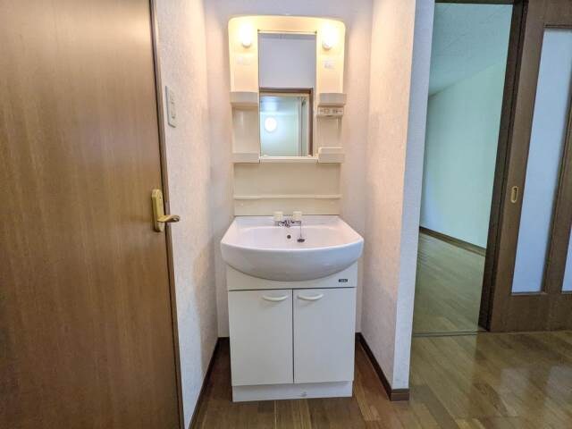 物件内観写真8　(同間取り別部屋)