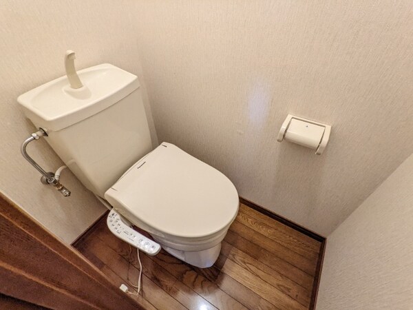 トイレ(同間取り別部屋)