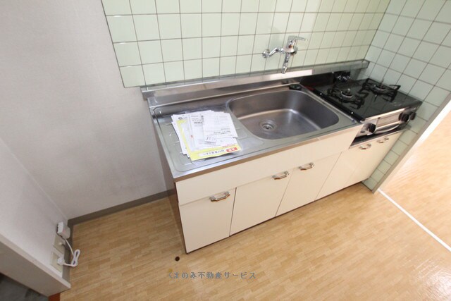 物件内観写真3　(キッチンでお料理をお楽しみください
メゾン・ド・ソレイユ　3)