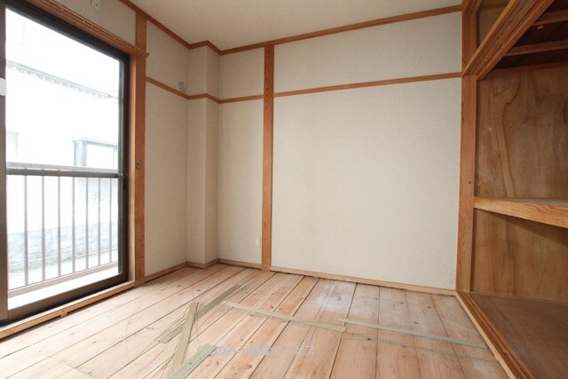 物件内観写真12　(ゆったりとくつろげる和室です
コーポK&K　102号室　20)