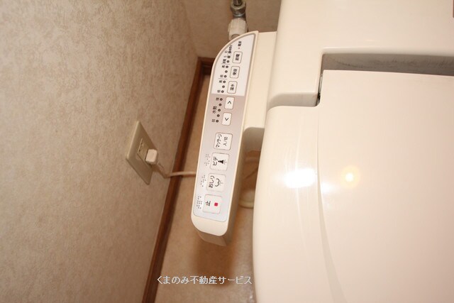 物件内観写真15　(温水洗浄暖房便座
コーポK&K　102号室　2019/7/1)