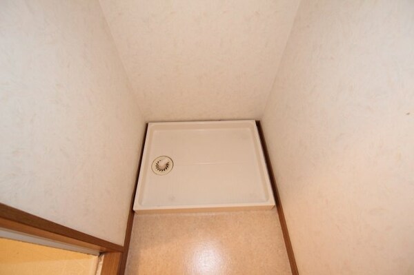 建物設備(洗濯機パン
201号室　2018/11/29撮影)
