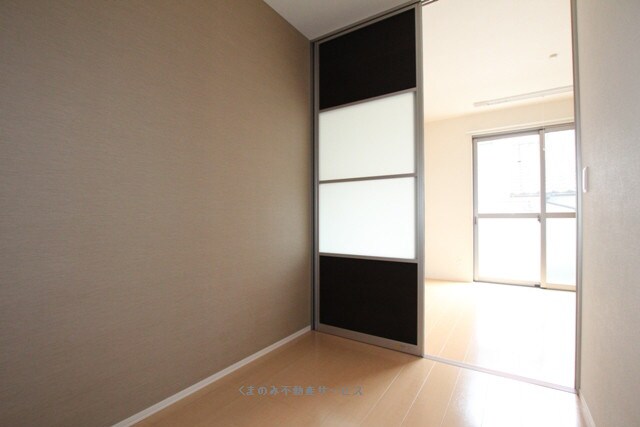 物件内観写真8　(洋室3帖
サン=ミシェル103号室　2013/4/5撮影)