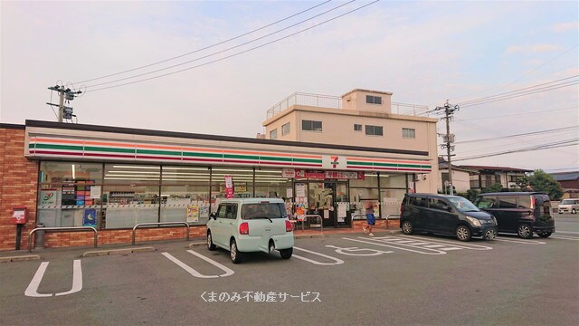 物件内観写真25　(セブンイレブン 日田三本松2丁目店 833m)