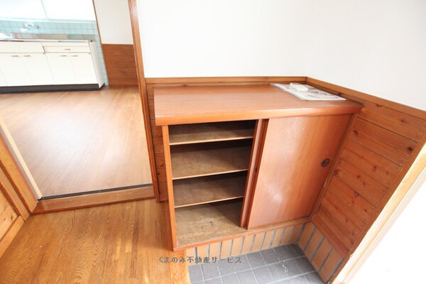 エントランス(エントランスです
メゾンクマガエ　106号室　2025年9月)